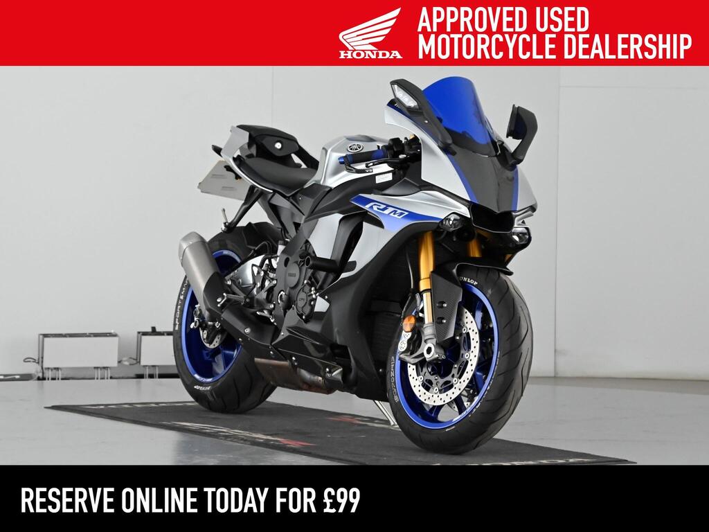 Yamaha R1M