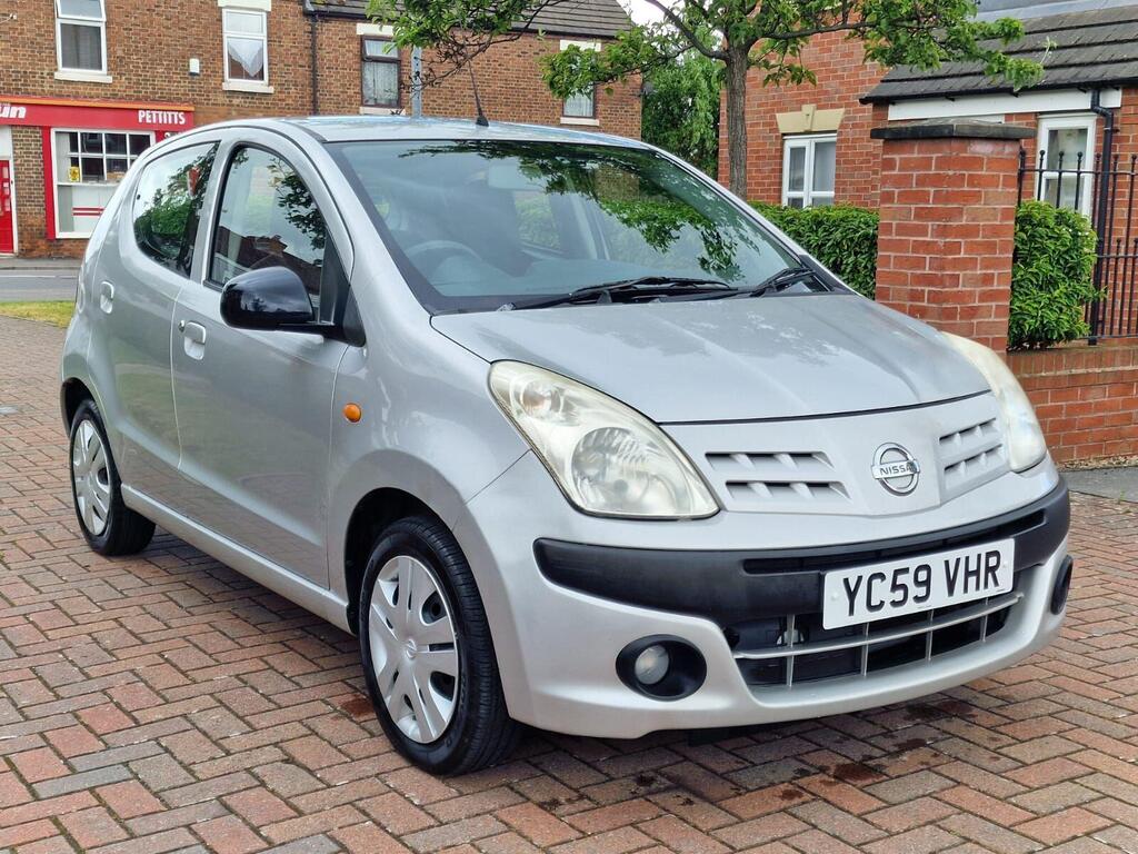 Nissan Pixo