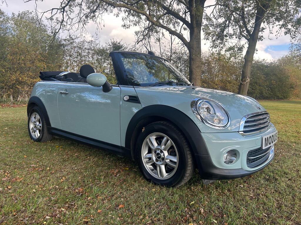 MINI Convertible Convertible 1.6 Cooper Auto Euro 6 2dr