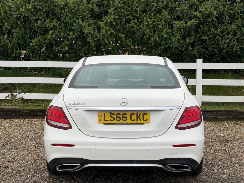 2016 Mercedes-Benz E Class thumbnail 13