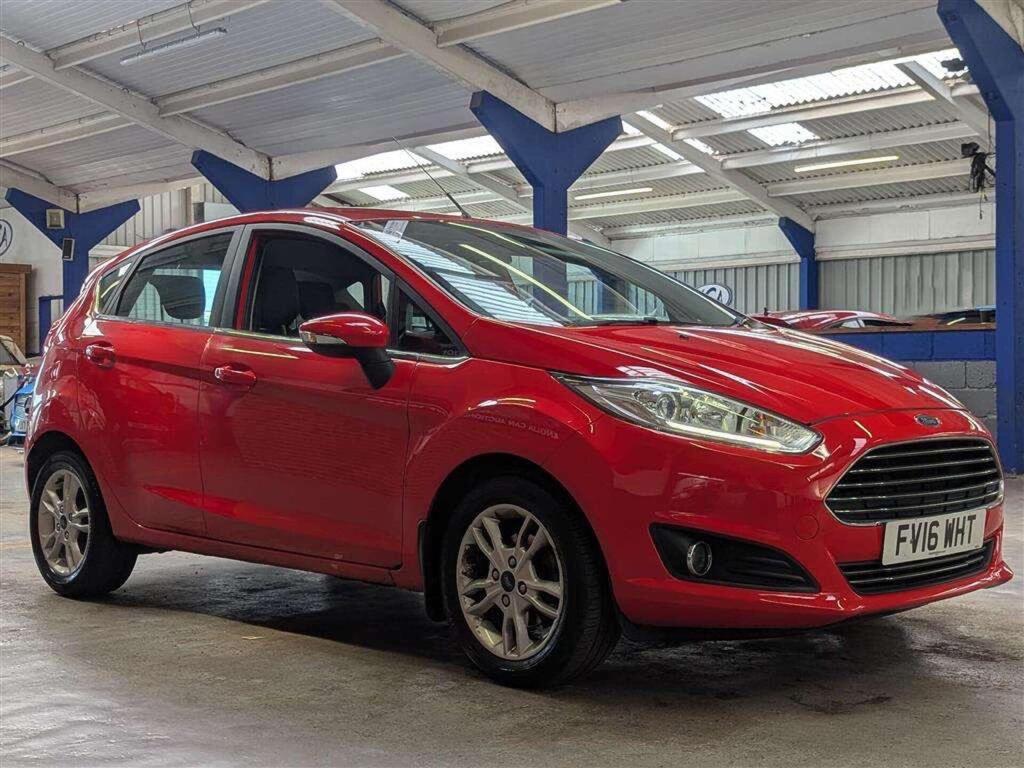 Ford Fiesta Hatchback 1.0T EcoBoost Zetec Euro 6 (s/s) 5dr