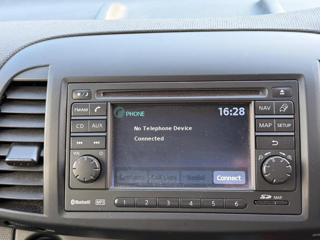 2010 Nissan Micra thumbnail 24