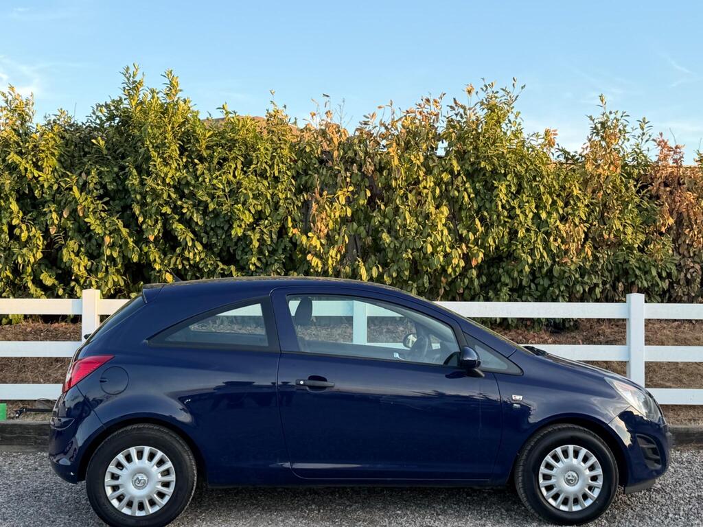 2014 Vauxhall Corsa thumbnail 13