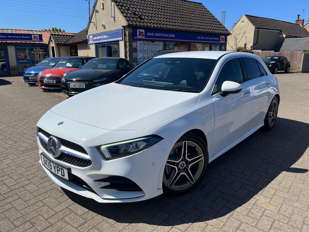 Mercedes-Benz A Class Hatchback 2.0 A200d AMG Line (Premium) 8G-DCT Euro 6 (s/s) 5dr