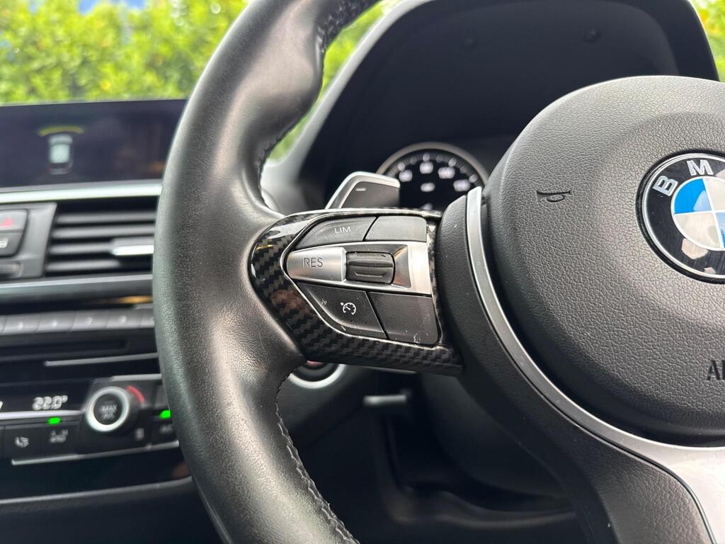 BMW 1 Series 3.0 M140i Shadow Edition Auto Euro 6 (s/s) 3dr thumbnail 26