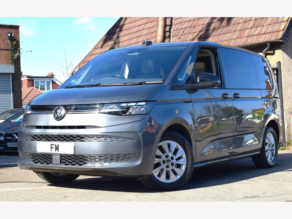 Volkswagen Multivan MPV 1.4 TSI 13kWh Life DSG Euro 6 (s/s) 5dr