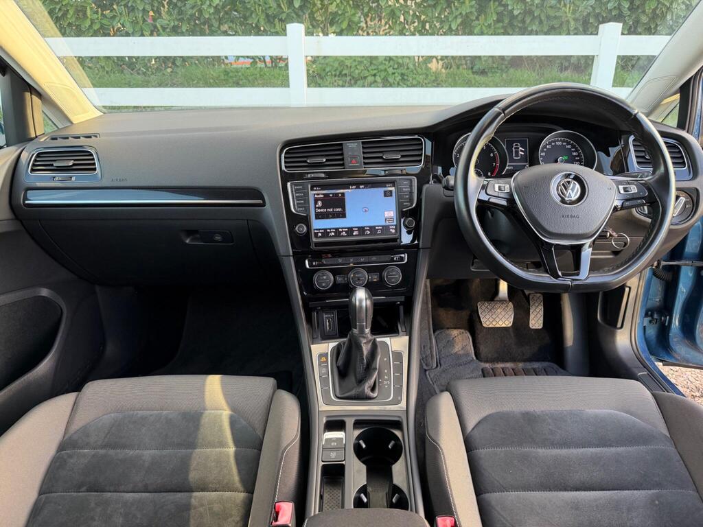 2014 Volkswagen Golf thumbnail 14