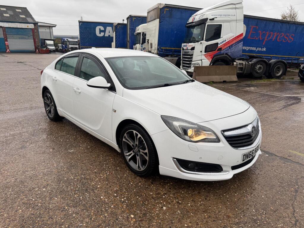 Vauxhall Insignia Hatchback 2.0 CDTi ecoFLEX Limited Edition Euro 6 (s/s) 5dr