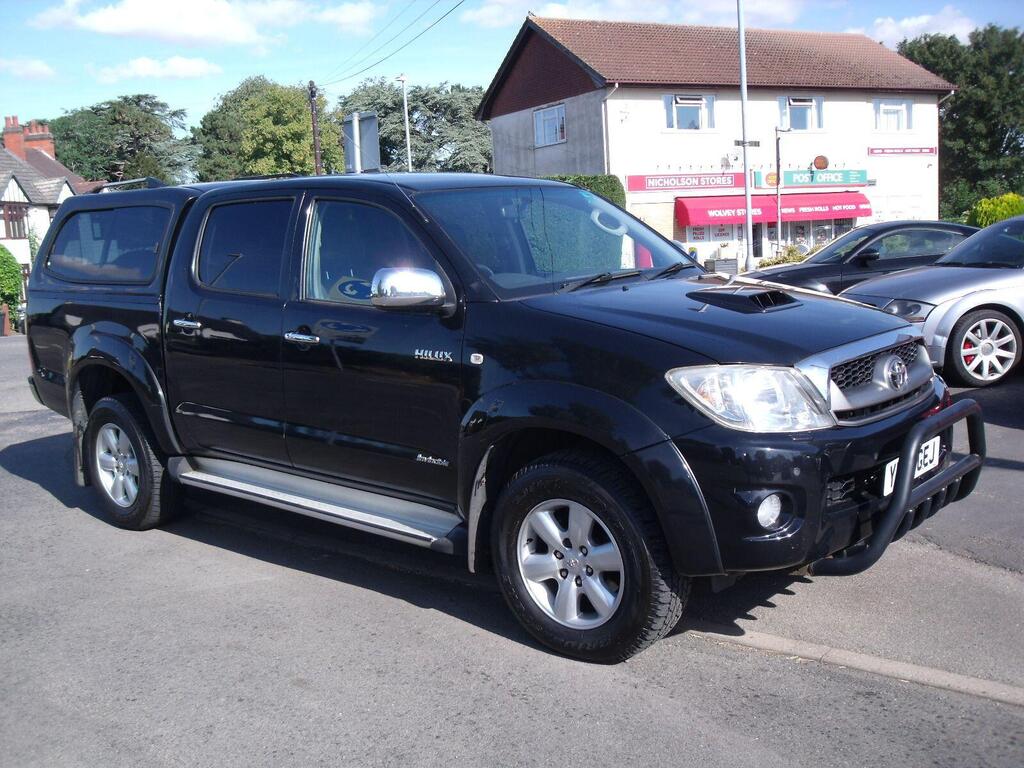 Toyota Hilux Pickup 3.0 D-4D Invincible 4WD 4dr
