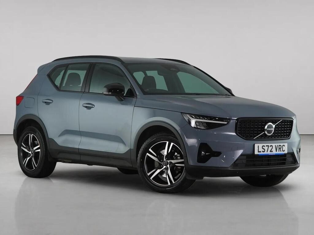 2022 Volvo XC40