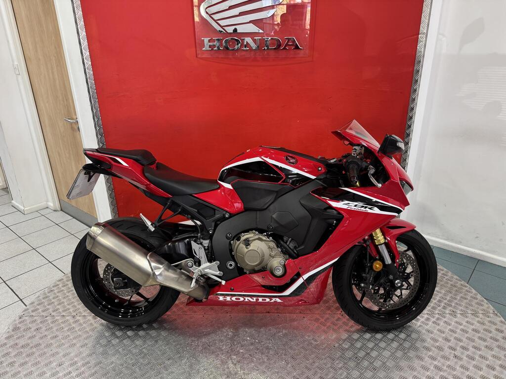 Honda CBR1000RR Fireblade
