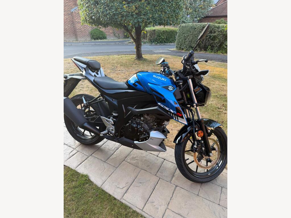 Suzuki GSX-S125