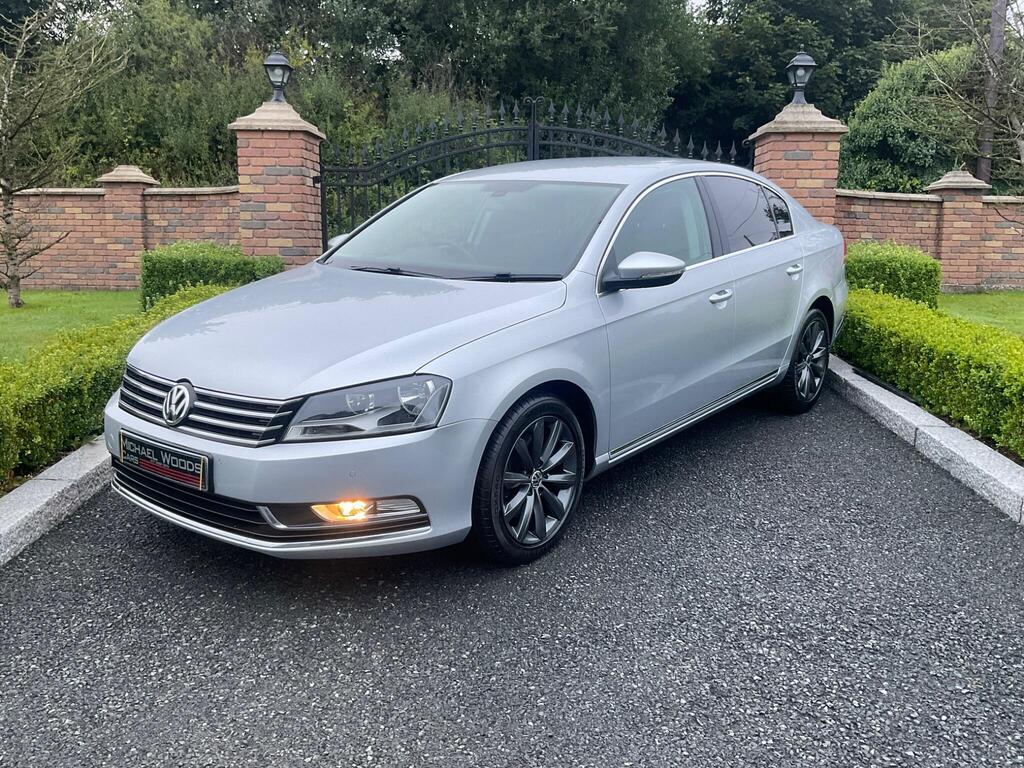 Volkswagen Passat Saloon 2.0 TDI BlueMotion Tech Highline Euro 5 (s/s) 4dr