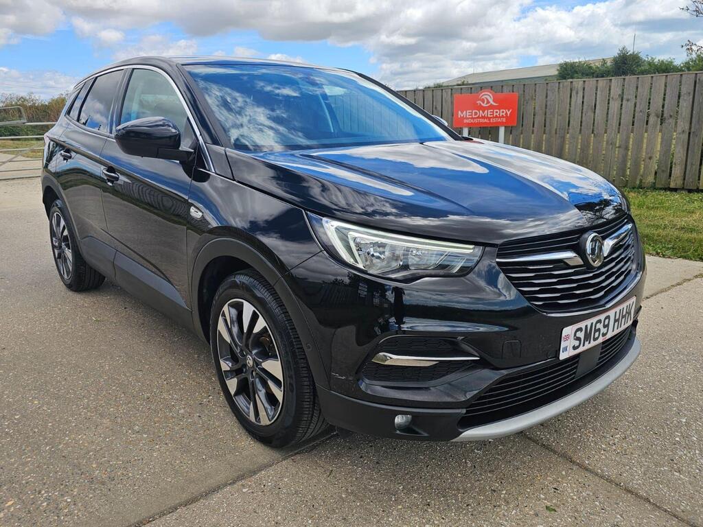 Vauxhall Grandland X SUV 1.2 Turbo SRi Nav Euro 6 (s/s) 5dr