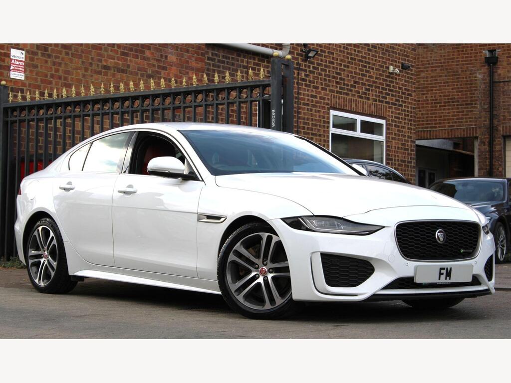 Jaguar XE Saloon 2.0 D200 MHEV R-Dynamic SE Auto Euro 6 (s/s) 4dr