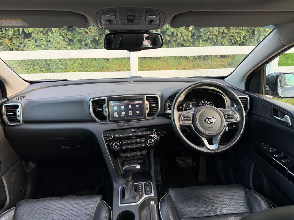 2017 Kia Sportage thumbnail 2