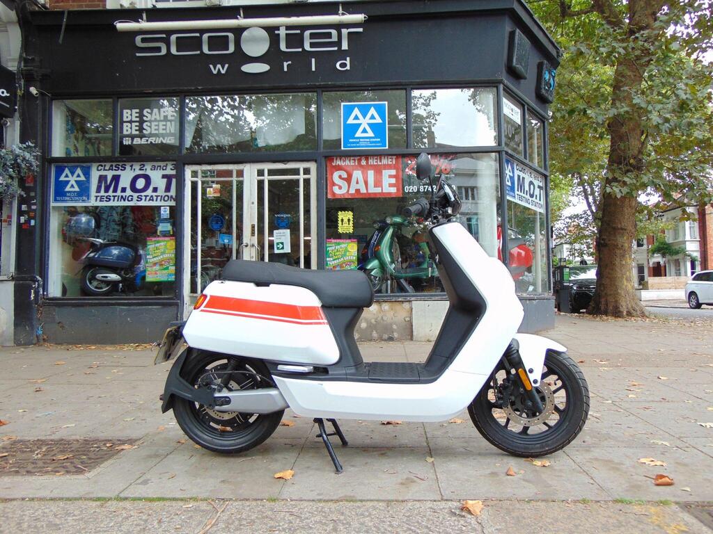 NIU NQi GT Sport Scooter Electric Automatic Scooter