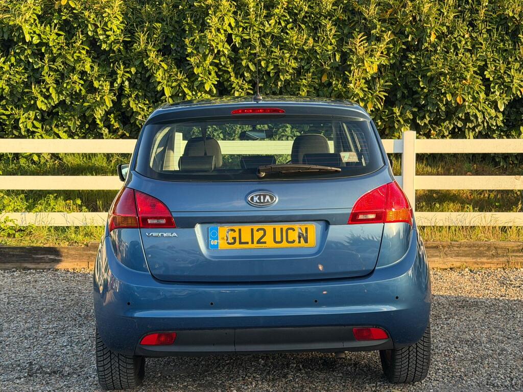 2012 Kia Venga thumbnail 11