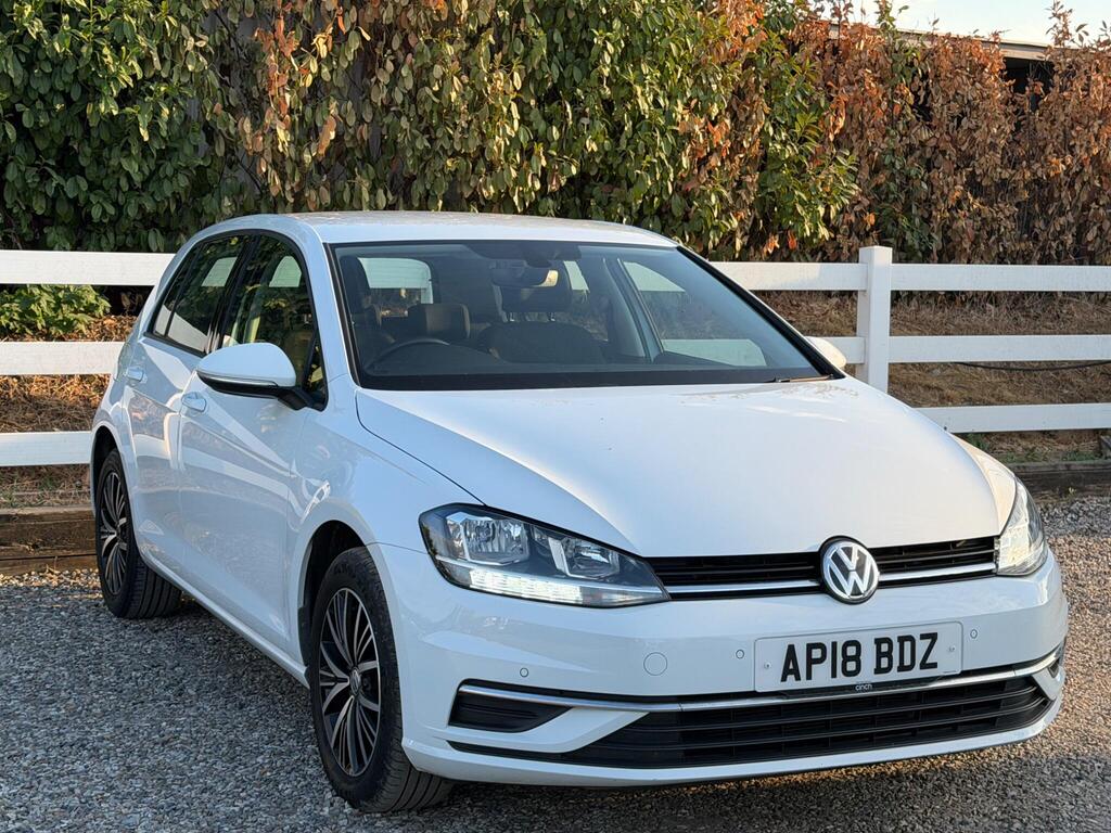 2018 Volkswagen Golf thumbnail 4