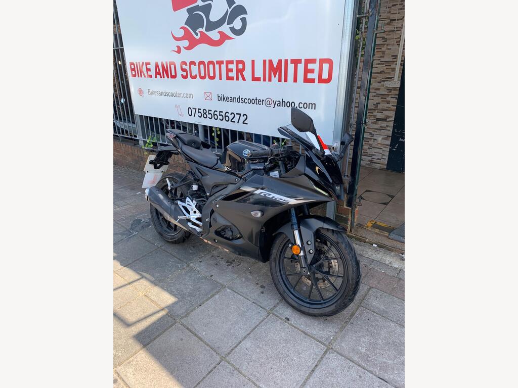 Yamaha R125 Super Sports 125 Euro 5