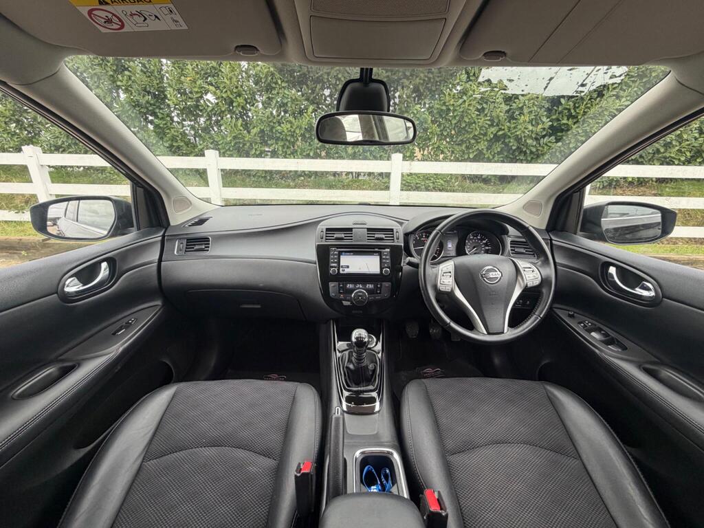 2017 Nissan Pulsar thumbnail 14