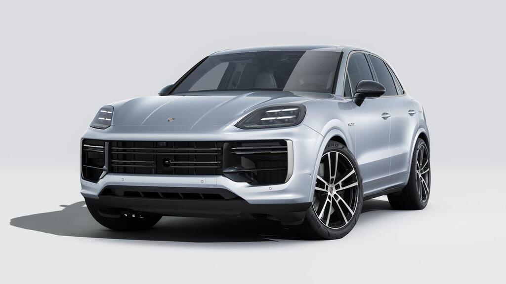 2024 PORSCHE CAYENNE