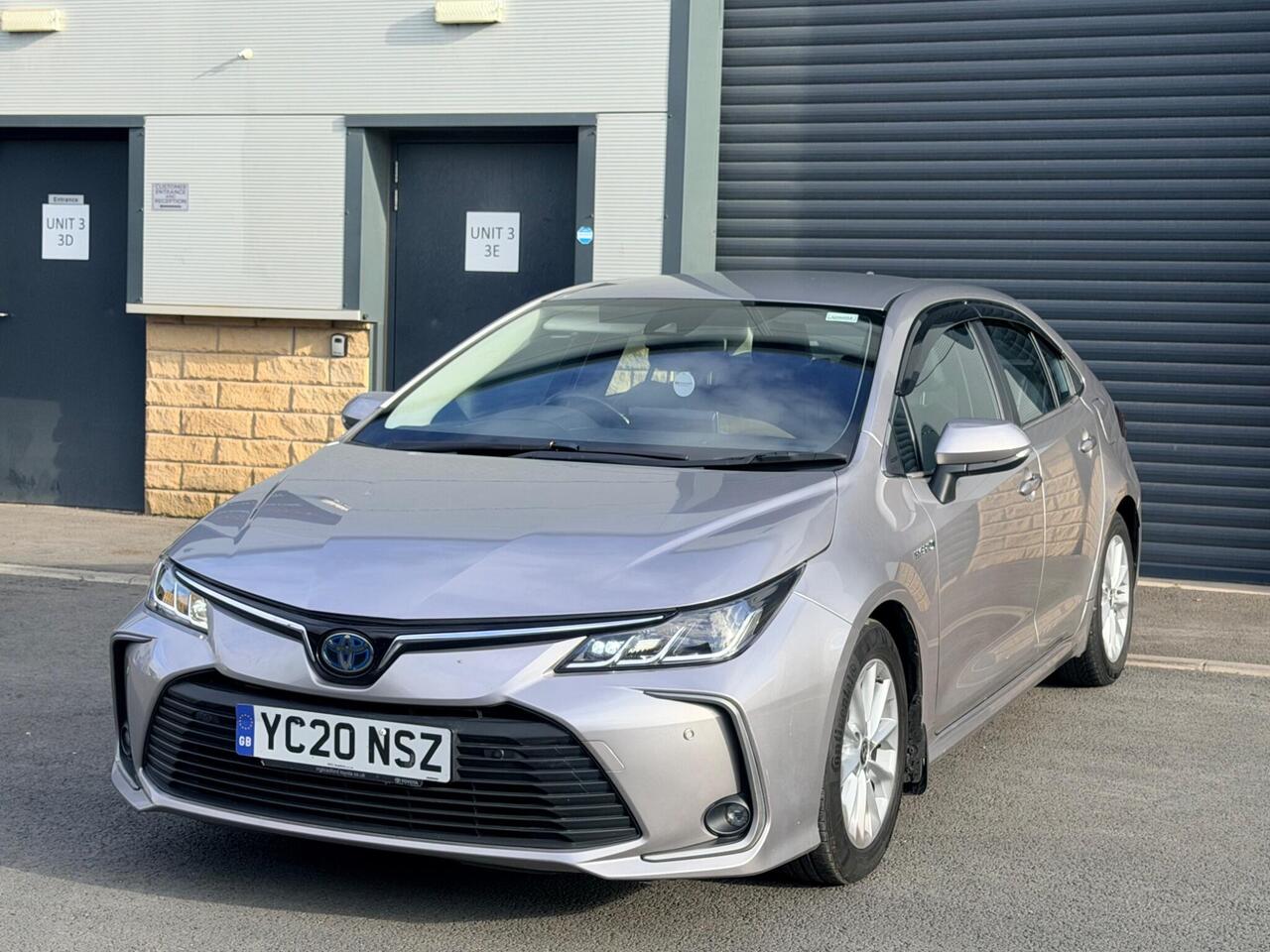 Toyota Corolla — photo 4