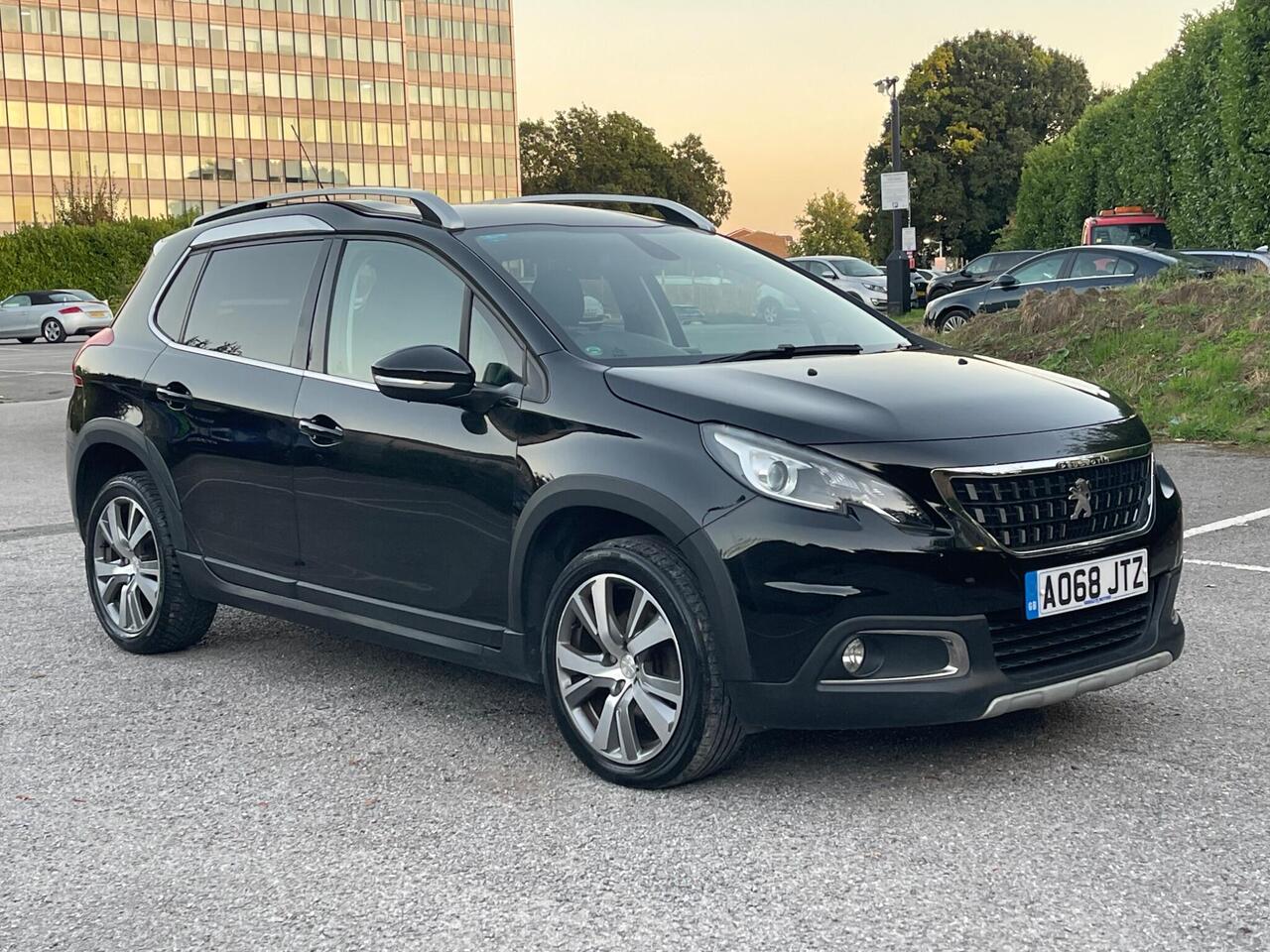 Peugeot 2008 — photo 8