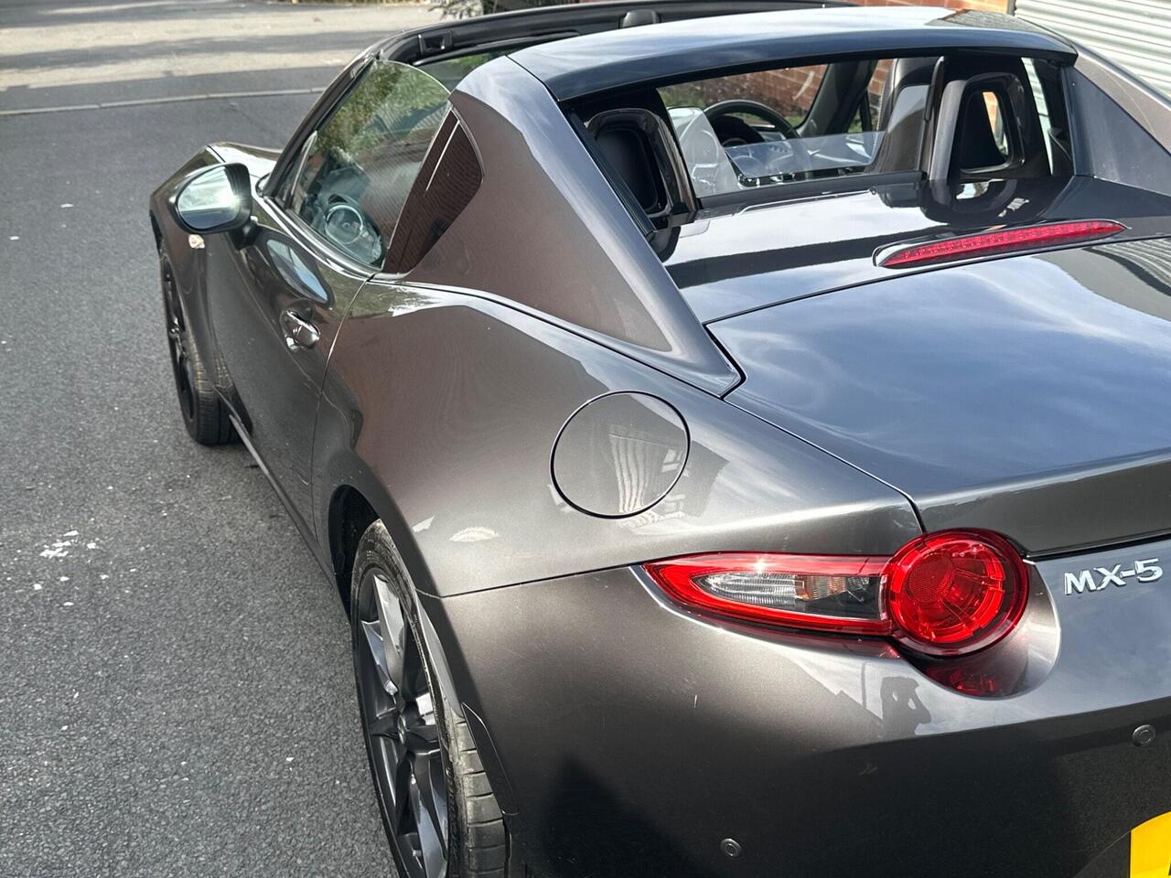 Mazda MX-5 RF — photo 16