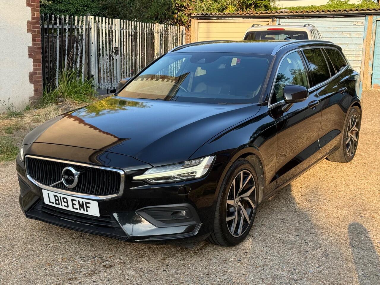 Volvo V60 — photo 3