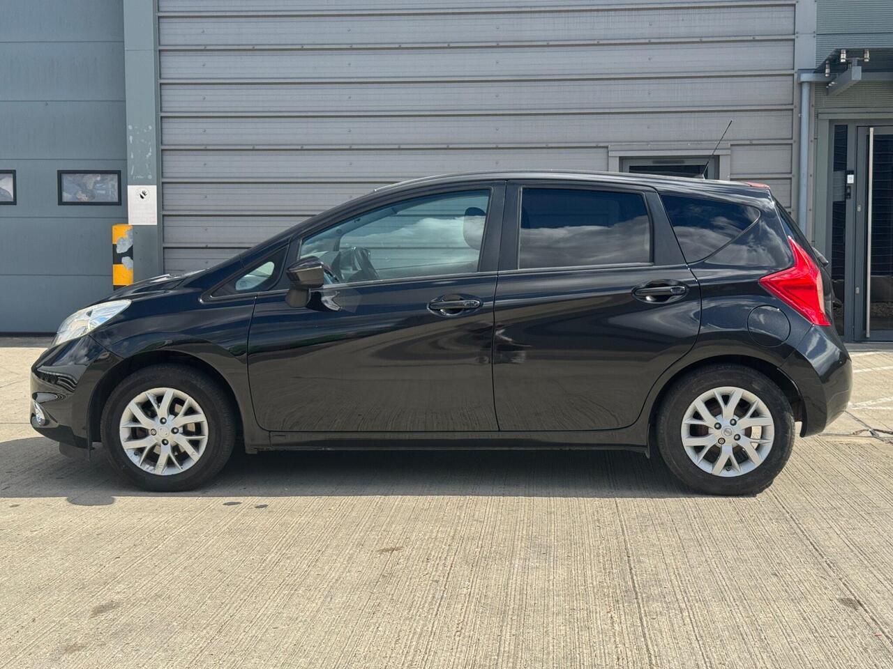 Nissan Note — photo 6