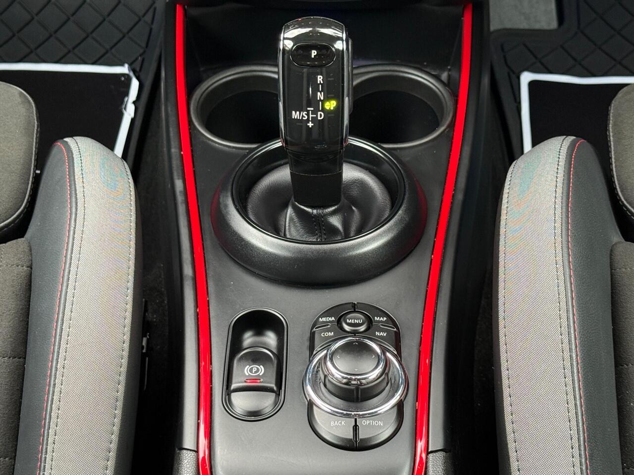 MINI Countryman — photo 16