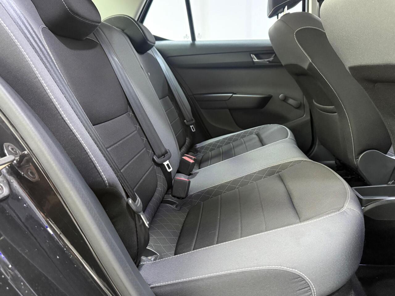 Skoda Fabia — photo 14