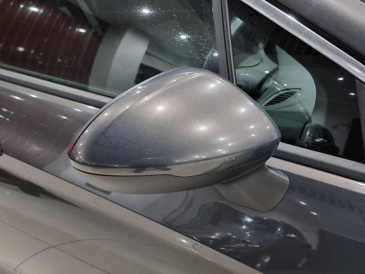 Vauxhall Astra — photo 35