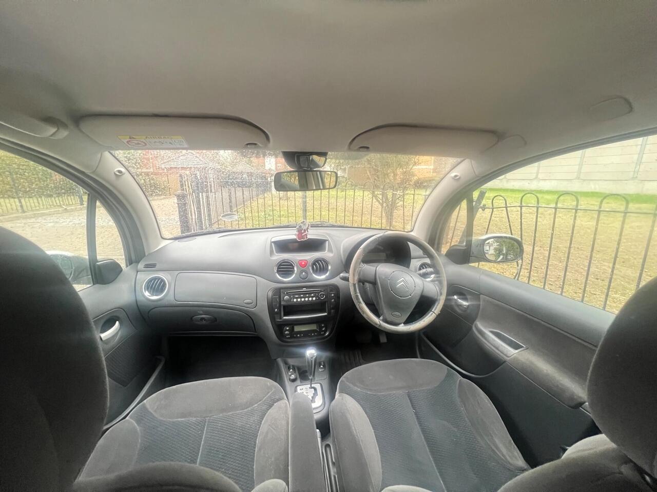 Citroen C3 — photo 28