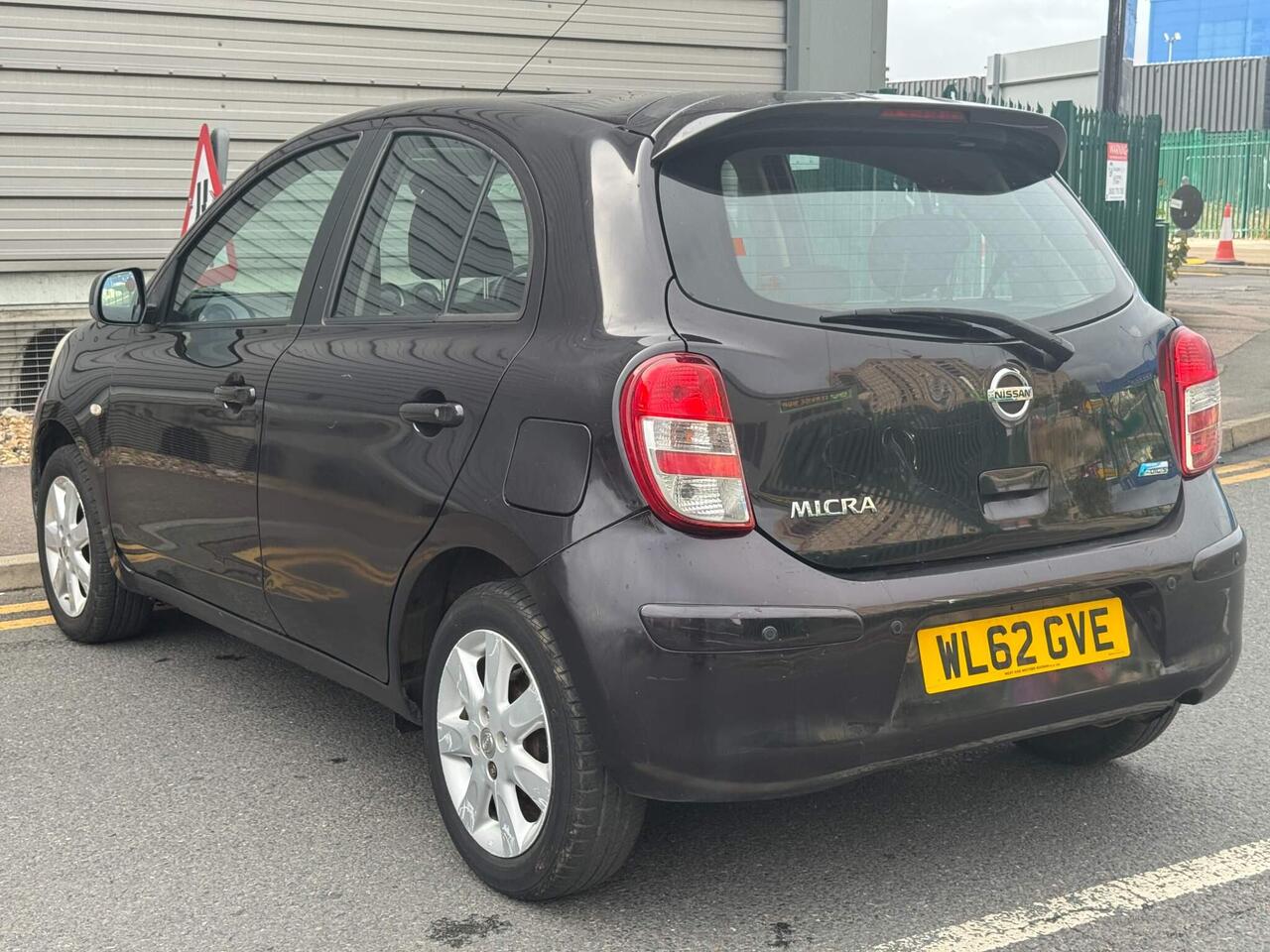 Nissan Micra — photo 5