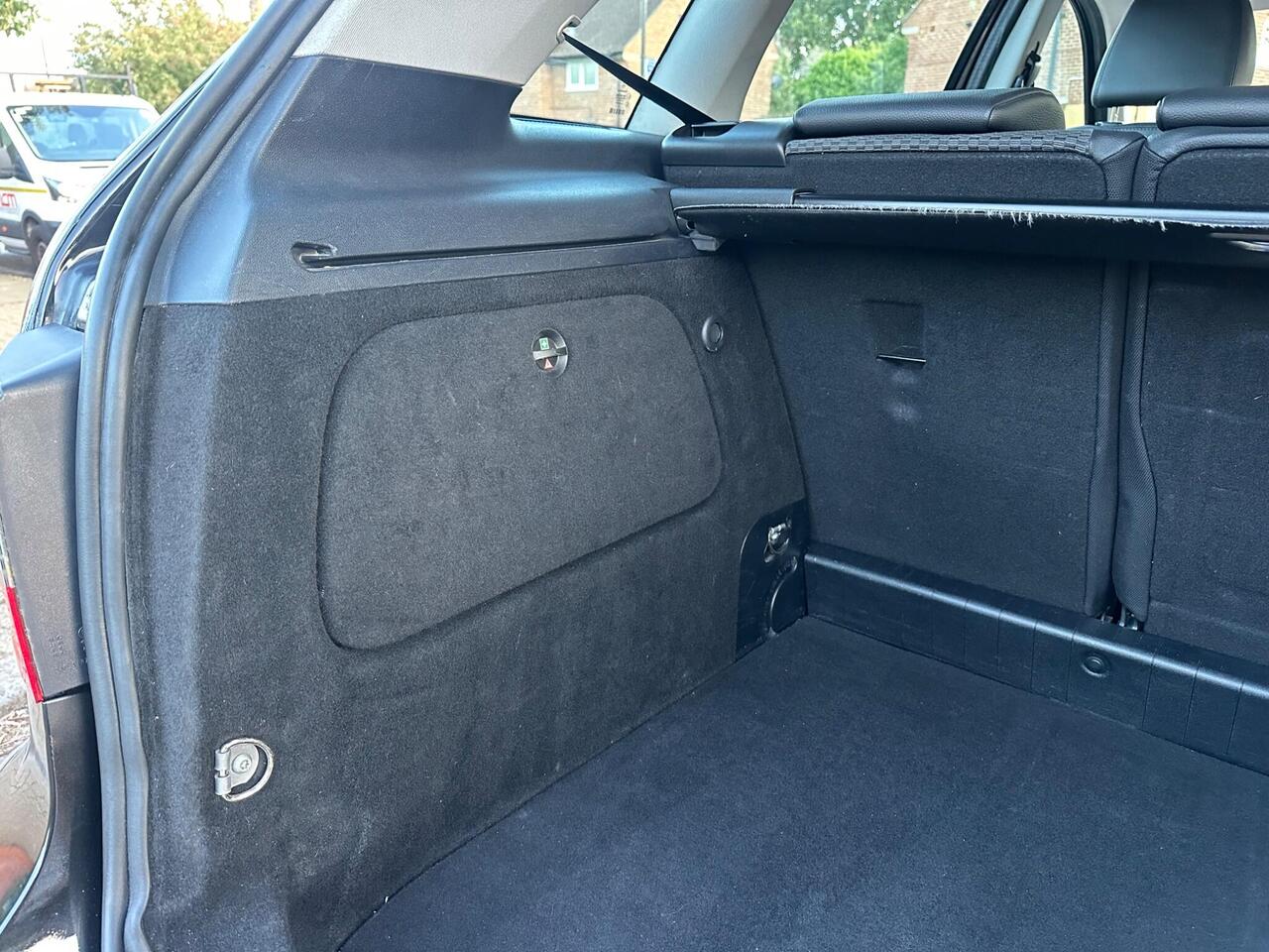 Mercedes-Benz B Class — photo 33