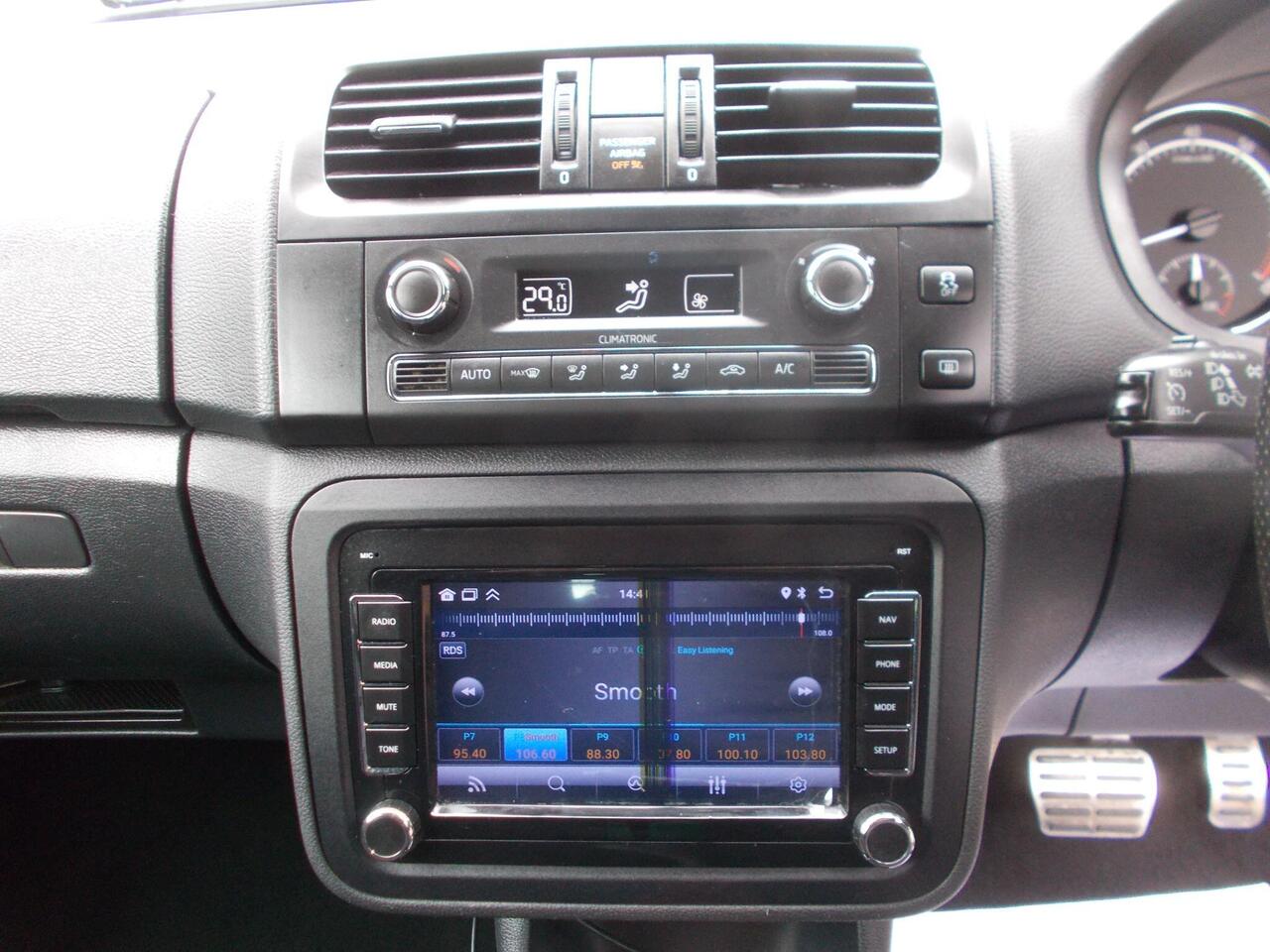 Skoda Fabia — photo 16