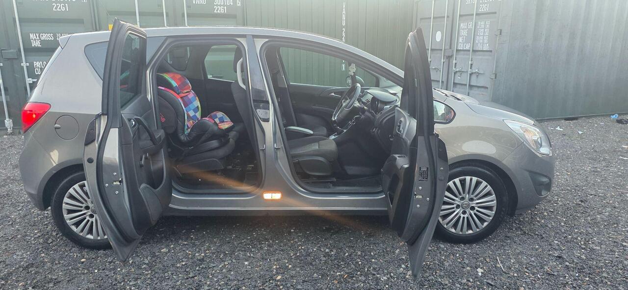 Vauxhall Meriva — photo 14