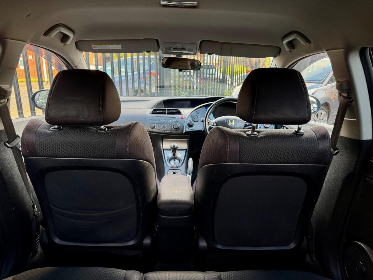 Honda Civic — photo 12