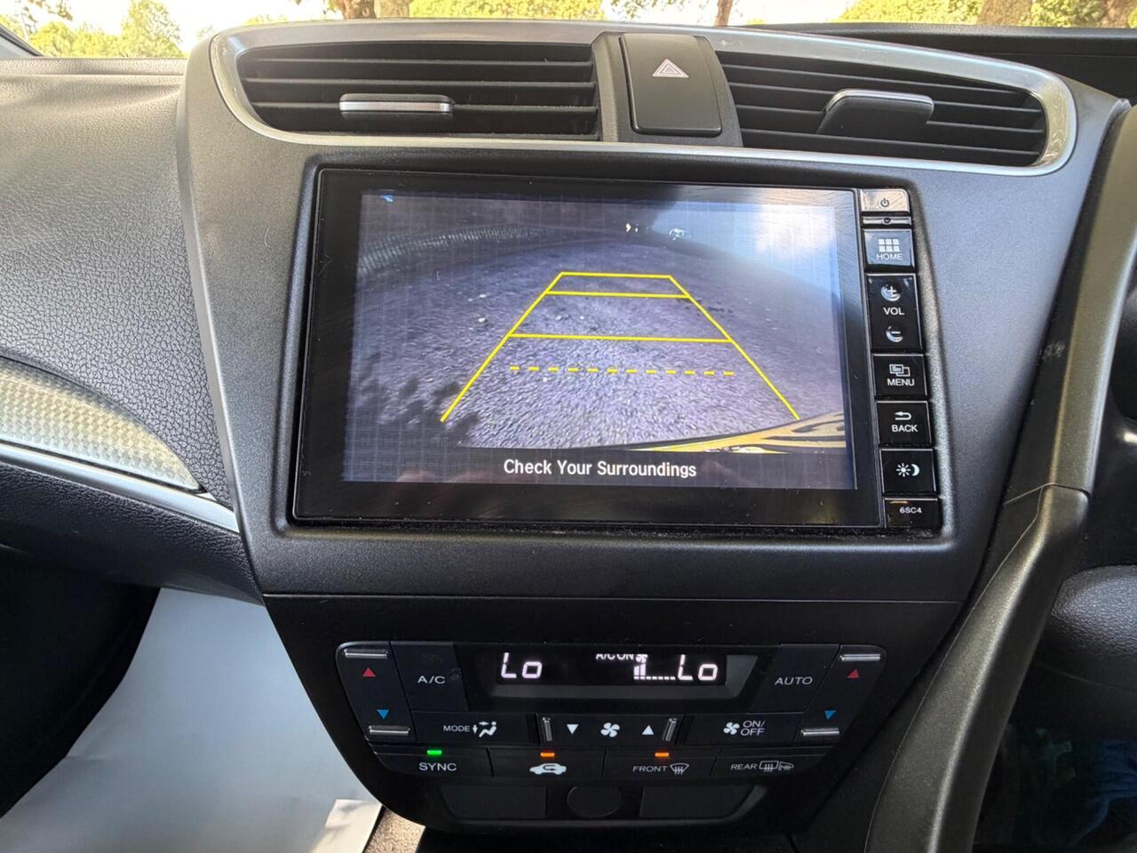 Honda Civic — photo 29