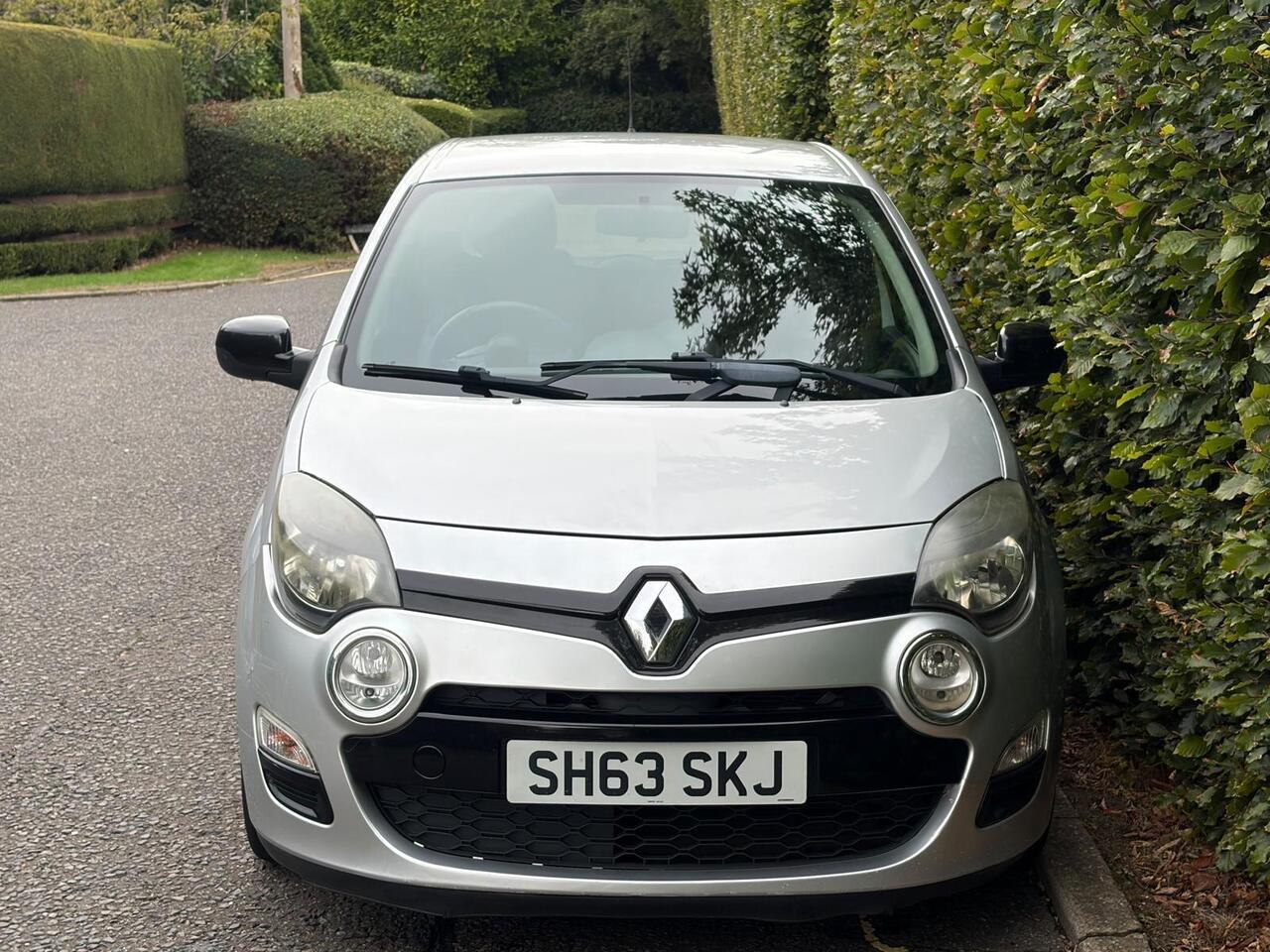 Renault Twingo — photo 12