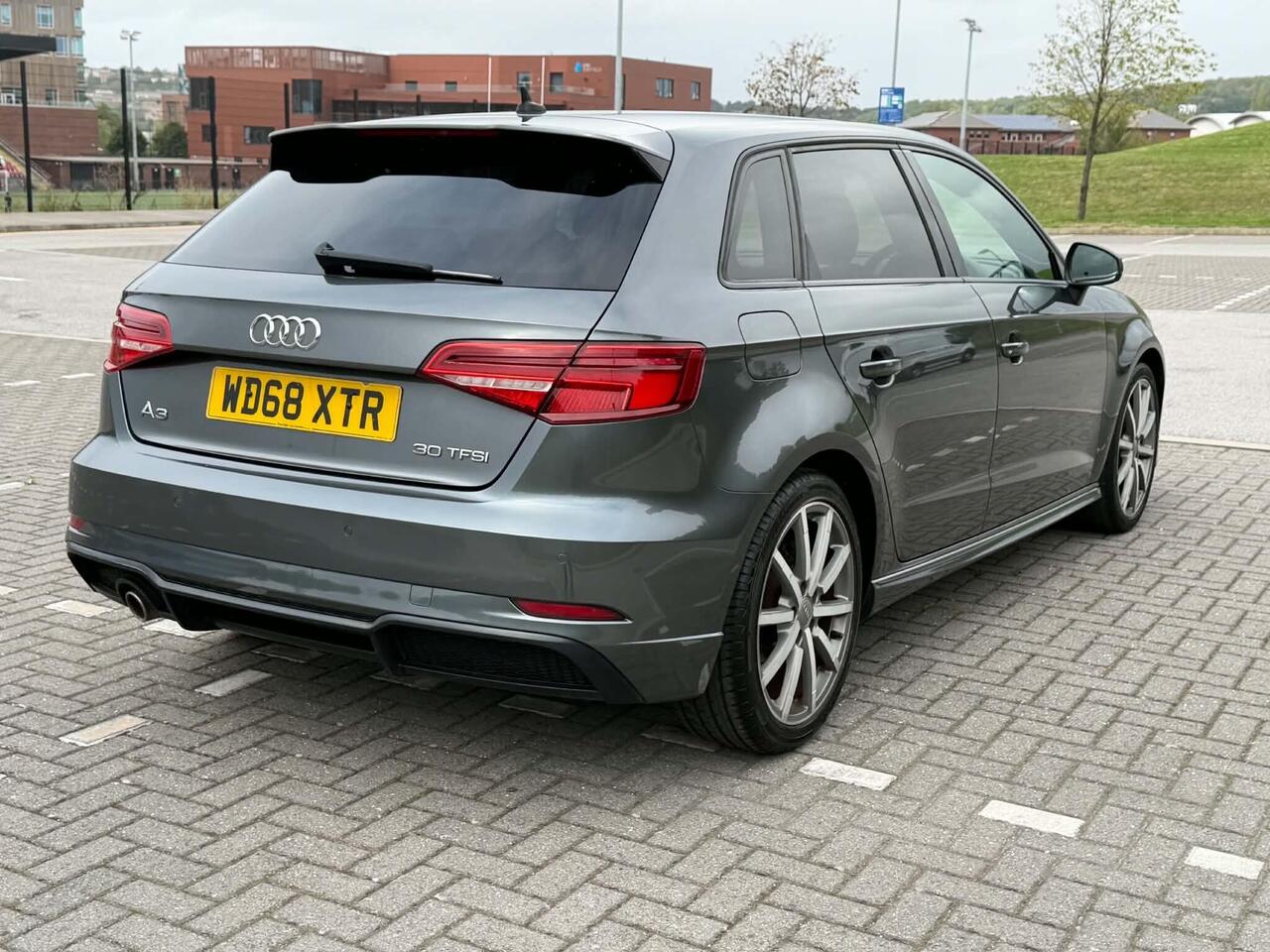Audi A3 — photo 6