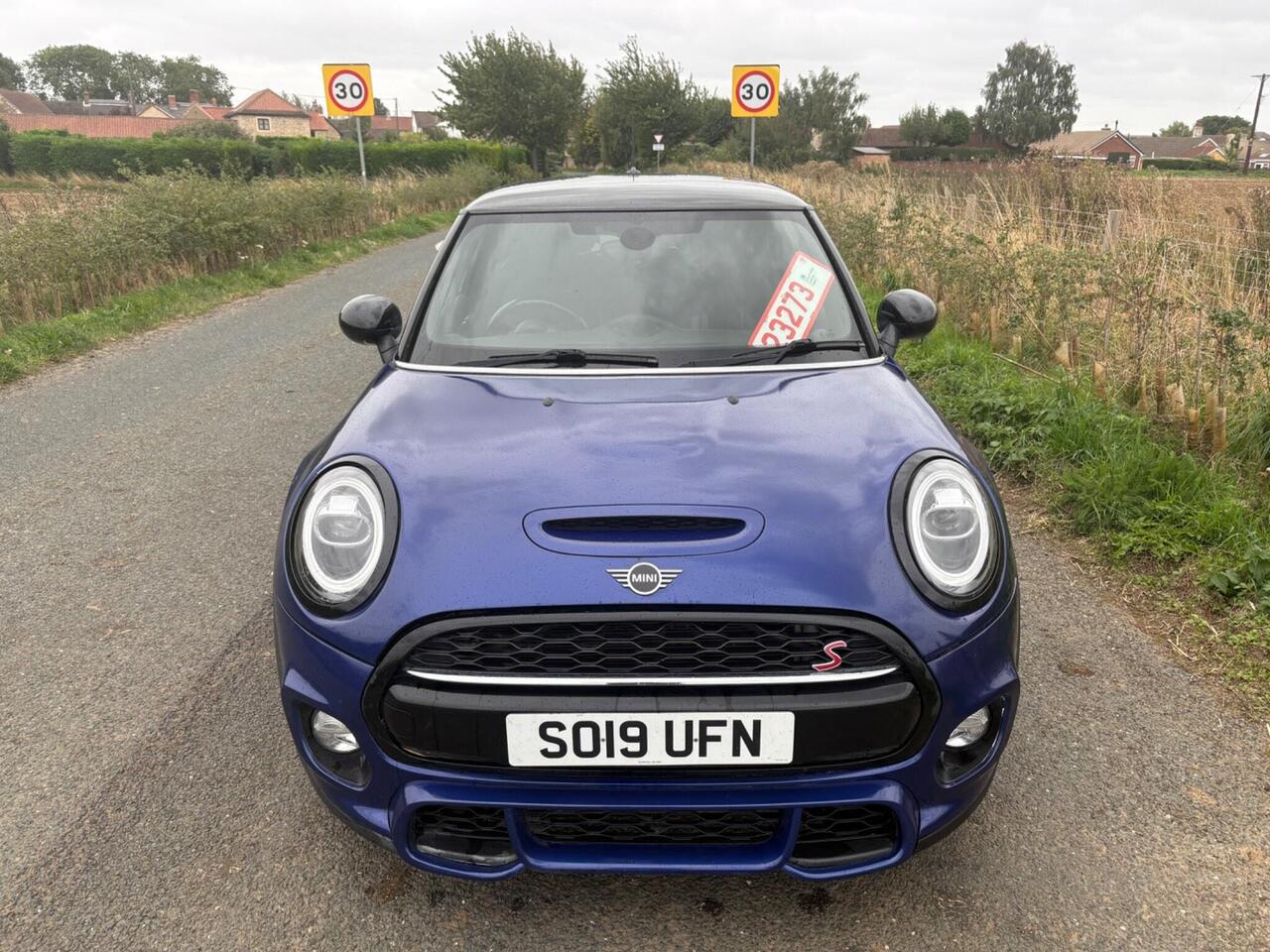 MINI Hatch — photo 3