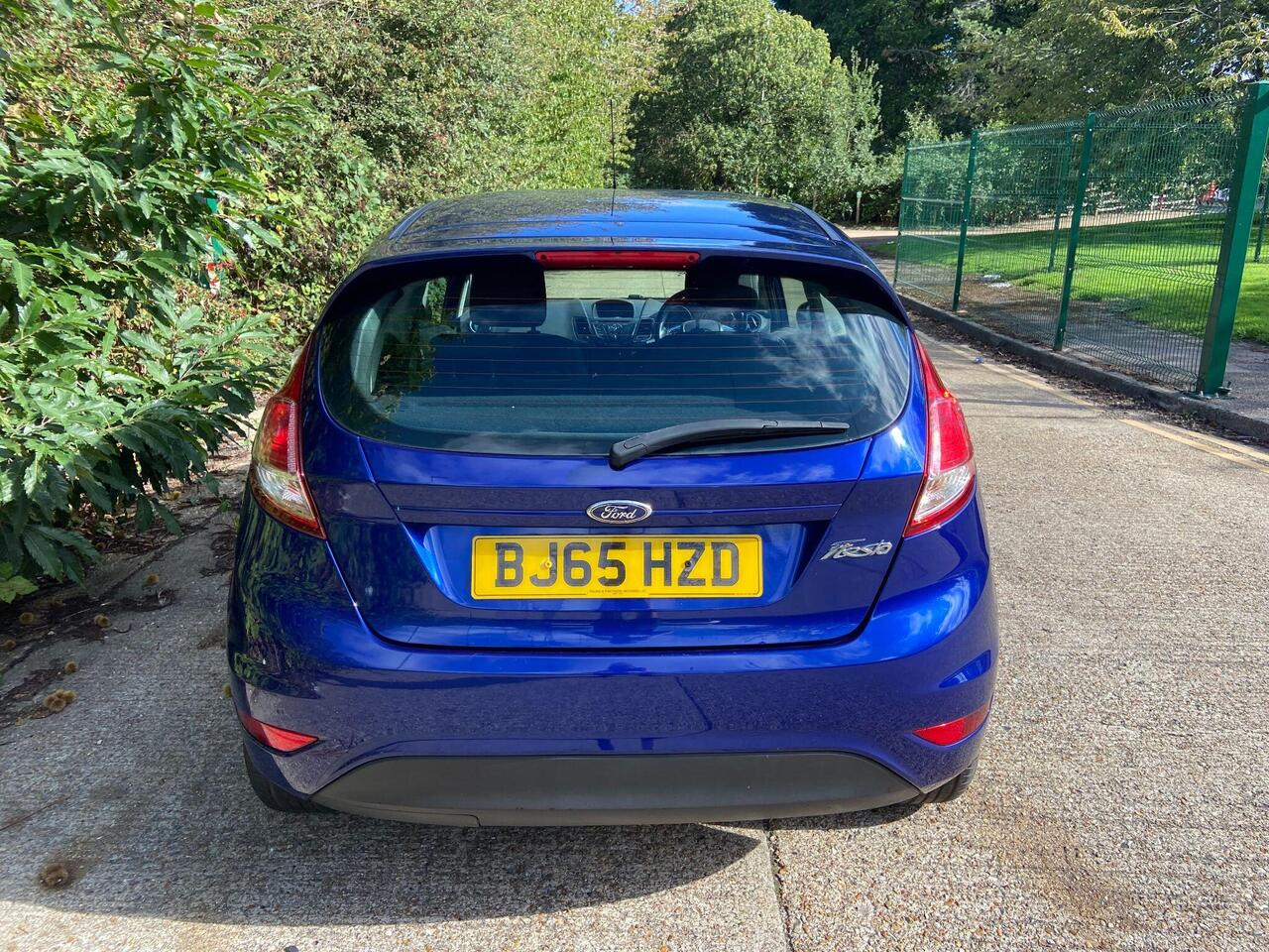 Ford Fiesta — photo 6