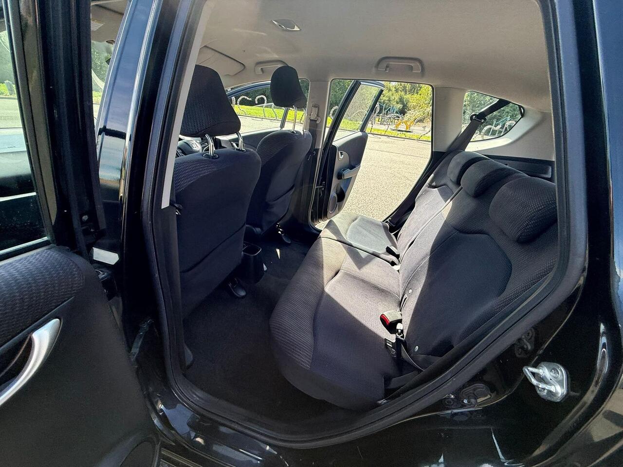 Honda Jazz — photo 23