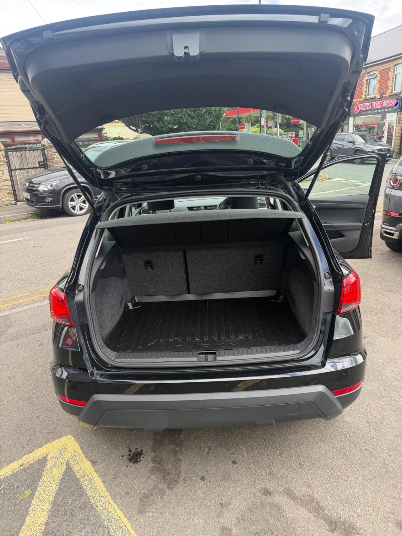 SEAT Arona — photo 18