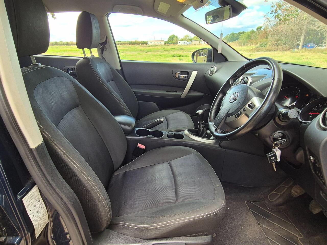Nissan Qashqai — photo 14