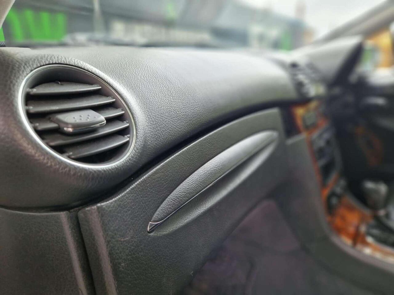 Mercedes-Benz CLK — photo 20