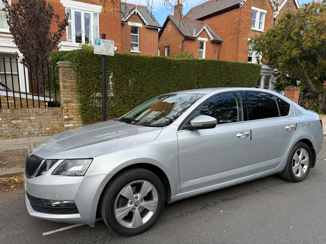 Skoda Octavia — photo 8